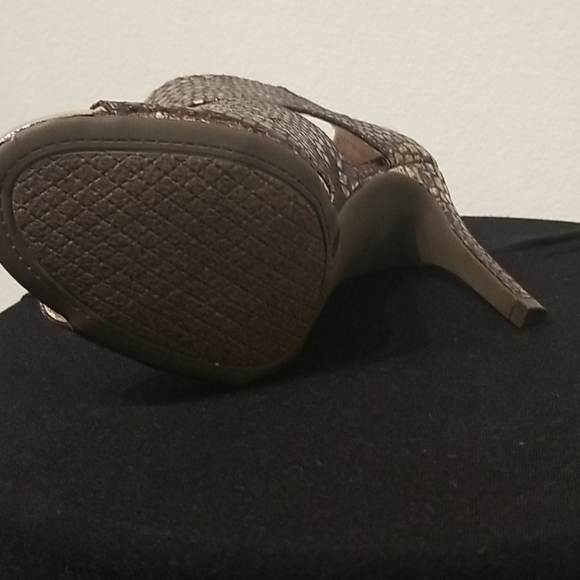 NEW!! Jessica Simpson Sandal - Picture 4 of 7